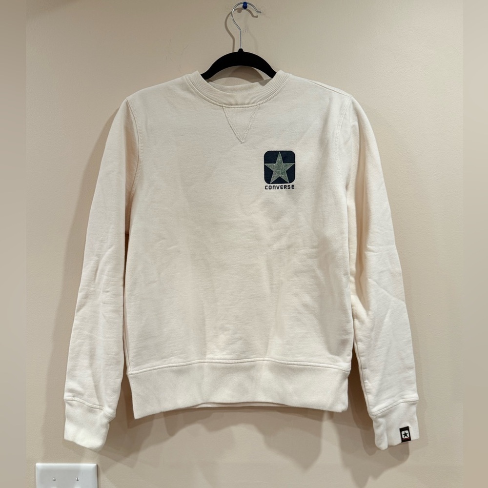🔥Converse Cream Sweater Sz S NWOT 🔥